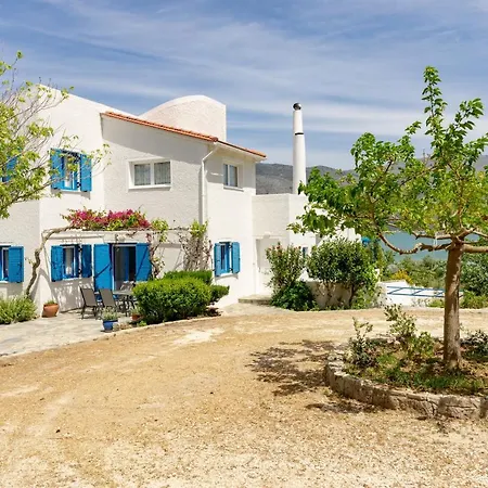 Apartment Alekos Houses-villosa Kouvalata